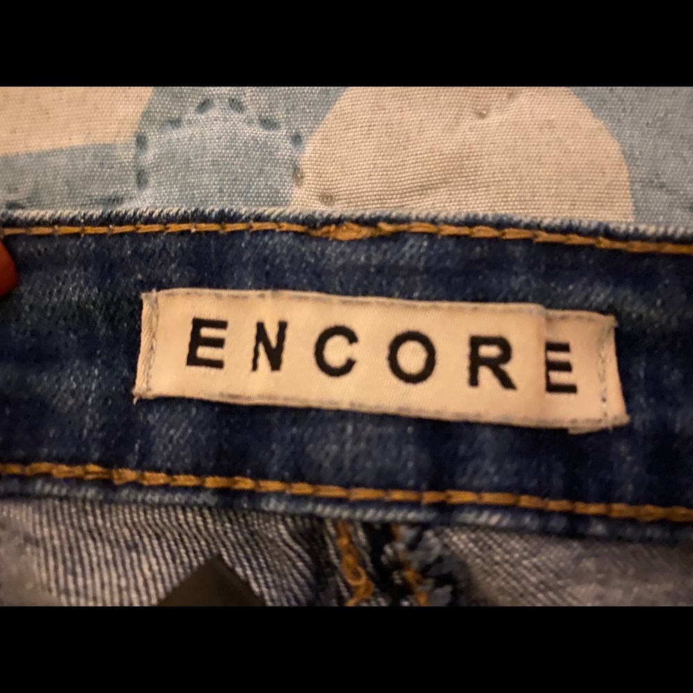 Encore Ripped Jeans - Picture 2 of 3